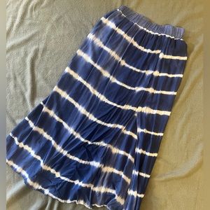 Maxi skirt